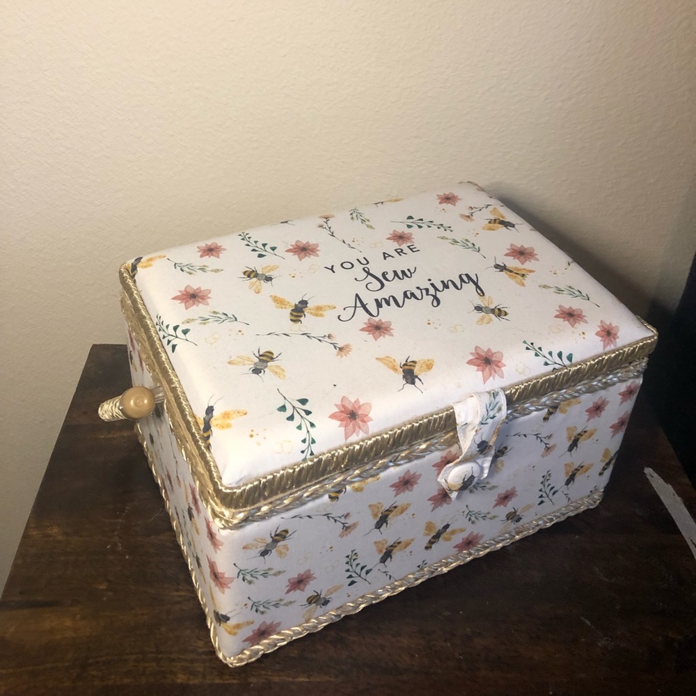 Sewing box